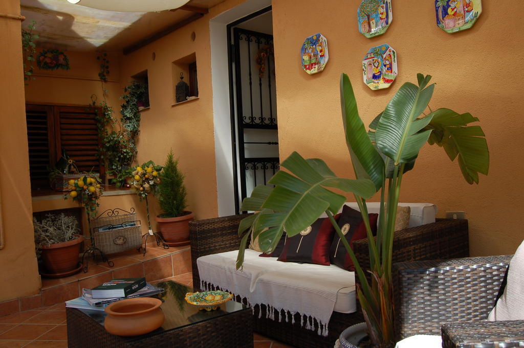 Al Vicoletto Apartman Agrigento Kültér fotó