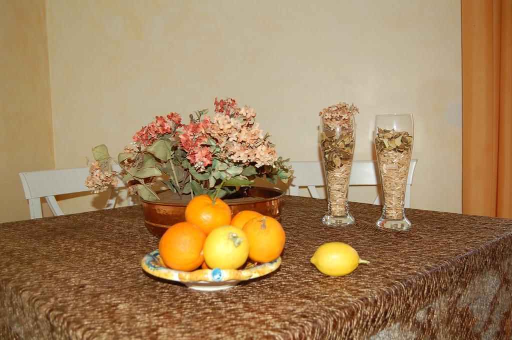 Al Vicoletto Apartman Agrigento Kültér fotó