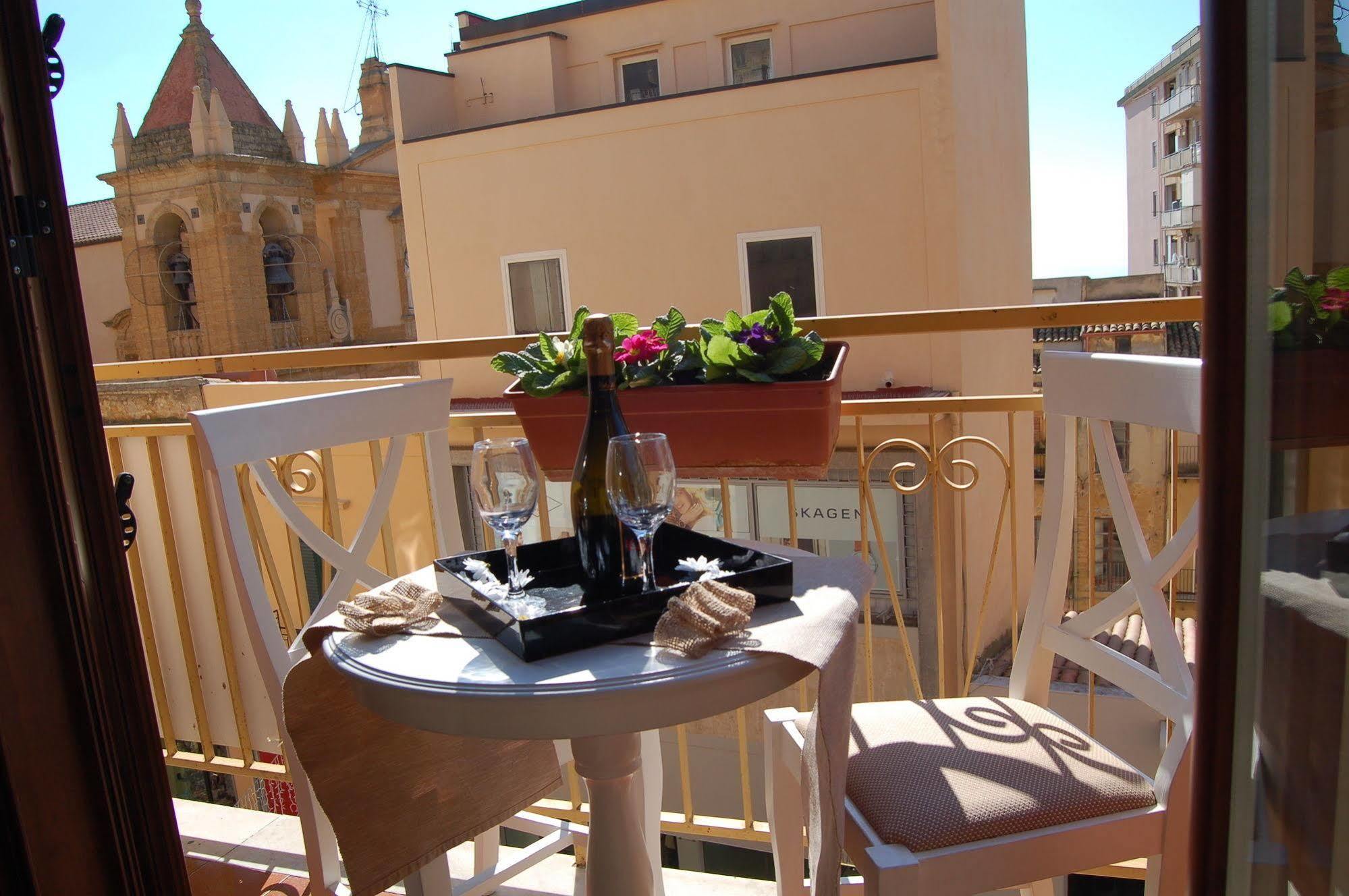 Al Vicoletto Apartman Agrigento Kültér fotó